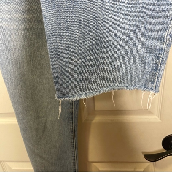 Levi’s Women’s Denim 94” Baggy Distressed Jeans Sz 24 - Picture 6 of 8